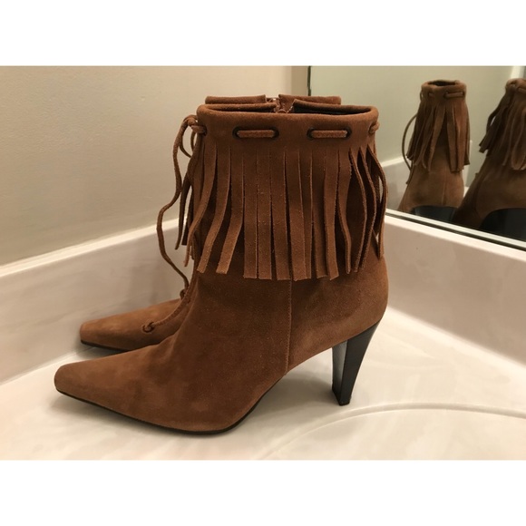 Nine West Shoes - ✨Nine West fringed Boots✨